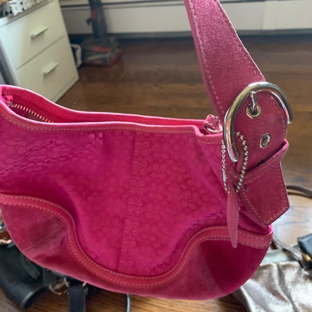 Pink coach signature bag
